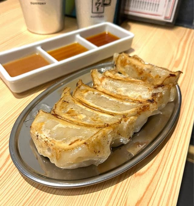餃子のかっちゃん 神戸三宮店 - サブ画像2