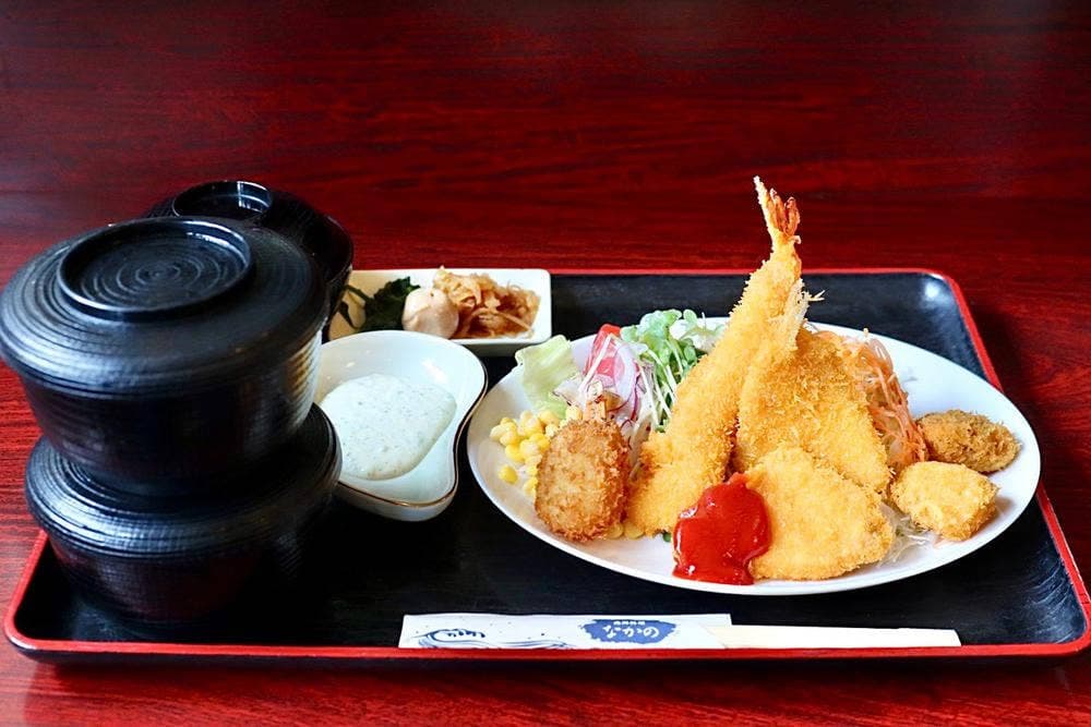 海鮮料理 なかの