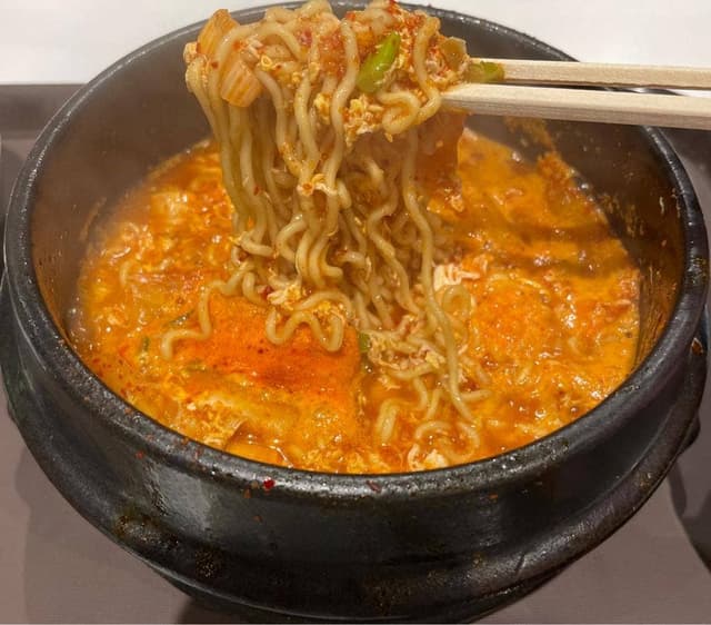 石焼ビビムパとスンドゥブの店 ビビム 京都桂川イオンモール店 - サブ画像3
