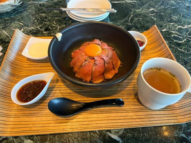 里山トランジット - サブ画像3