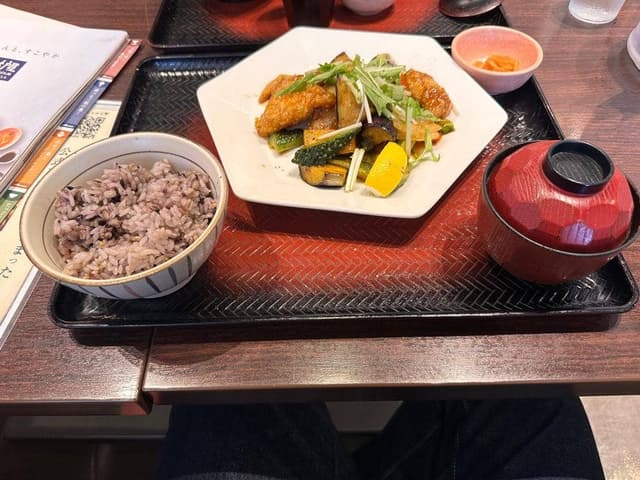 大戸屋ごはん処 鳥取湖山店 - サブ画像2