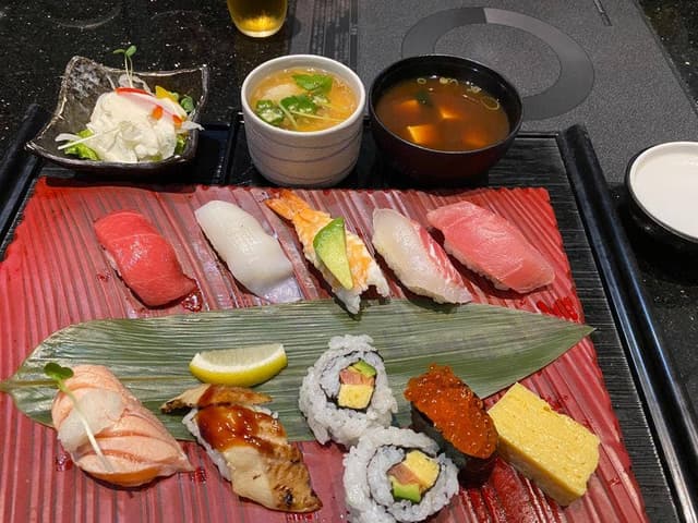 にぎり長次郎 長居公園通り店 - サブ画像1