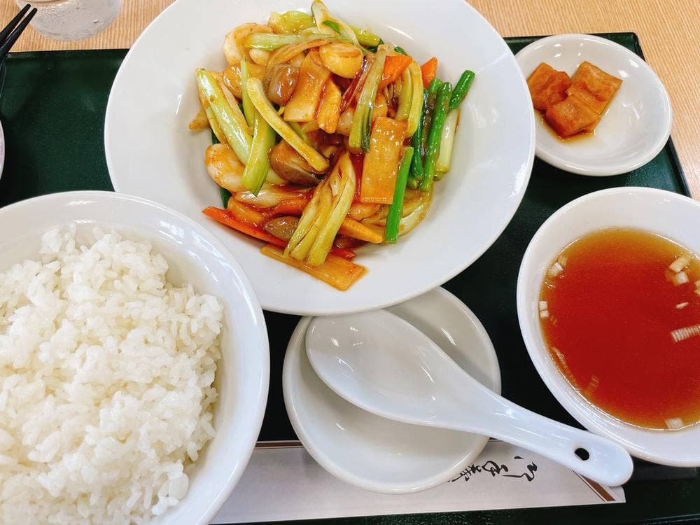 地産地食堂 てらや