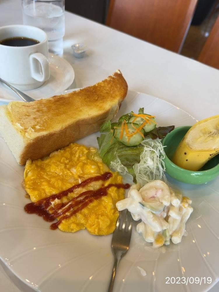 カフェレストホダカ