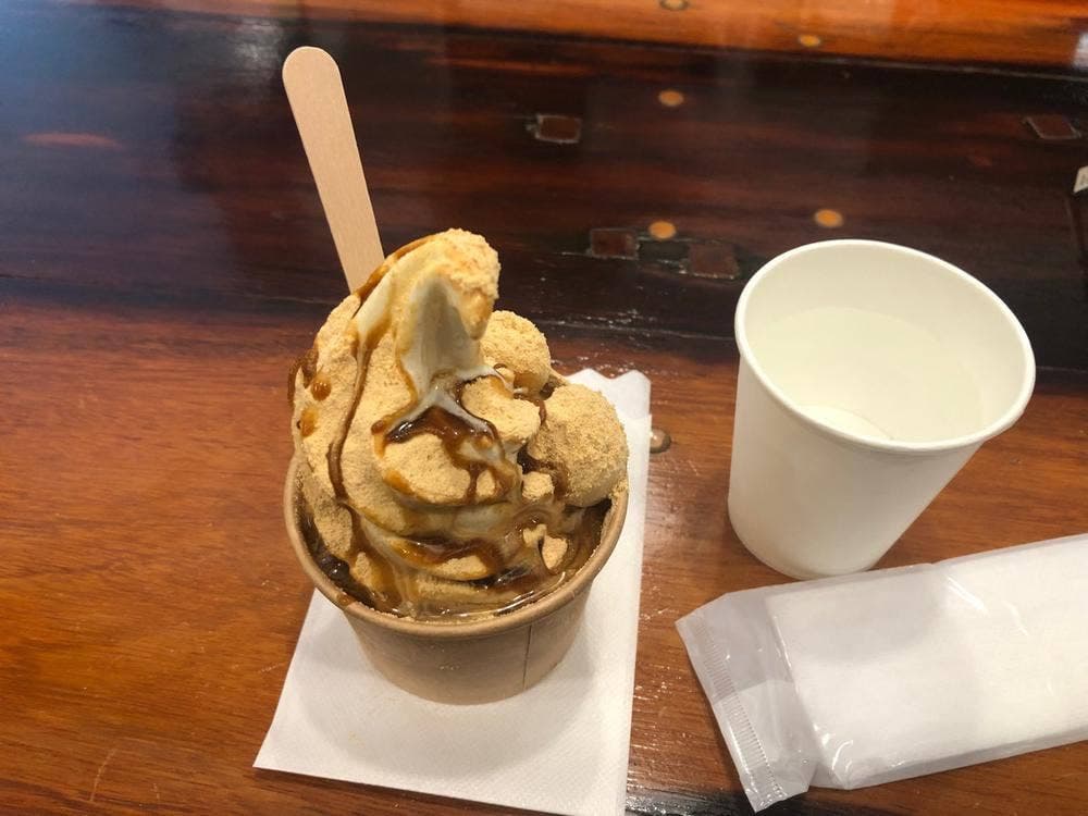 焼きいもとソフトクリームの店 はちや