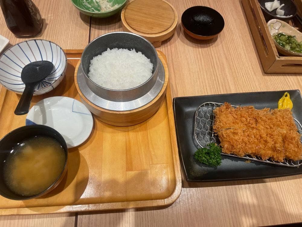 かつ工房和幸 鷺沼店