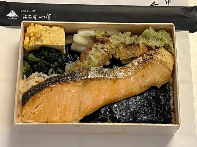 刷毛じょうゆ 海苔弁山登り 新橋駅店 - サブ画像1