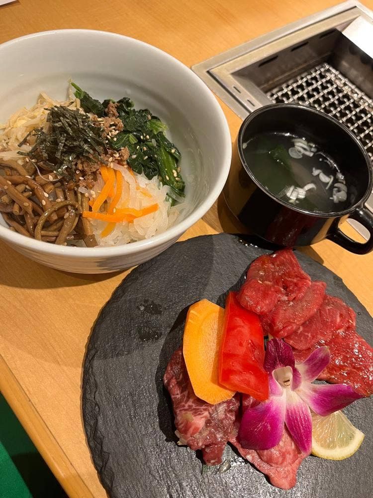 牛兵衛 草庵 川越アトレマルヒロ店