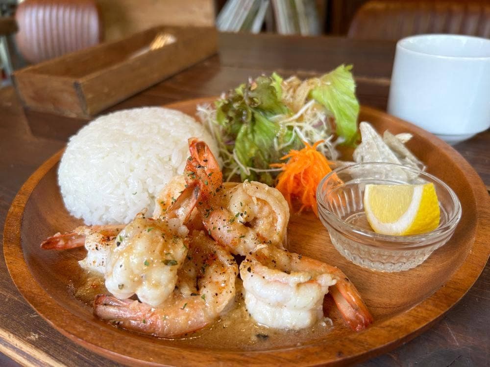 奄美のカフェ Suntoku Cafe-サントクカフェ