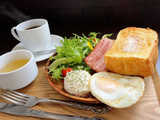 アイズカフェ 名古屋 - サブ画像1