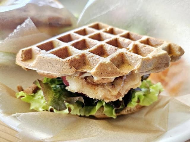 LAUTOKA CLUB - サブ画像1