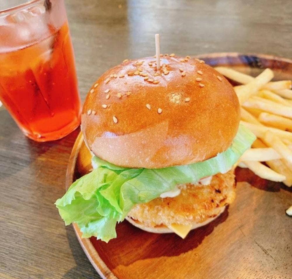 Dining Cafe 海