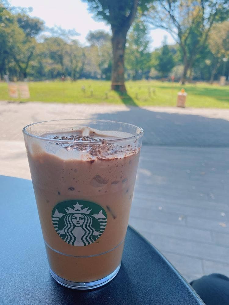 スターバックス コーヒー 新宿中央公園 SHUKNOVA店