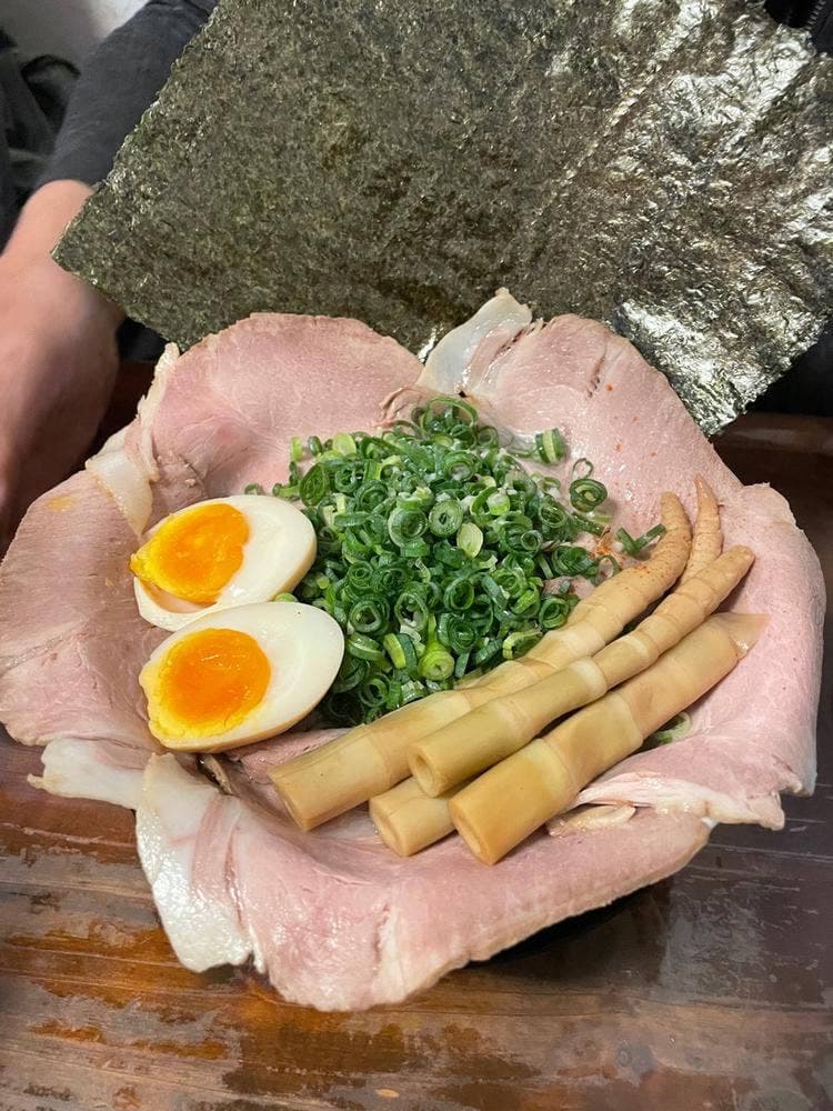 濃厚らーめん 驚麺屋