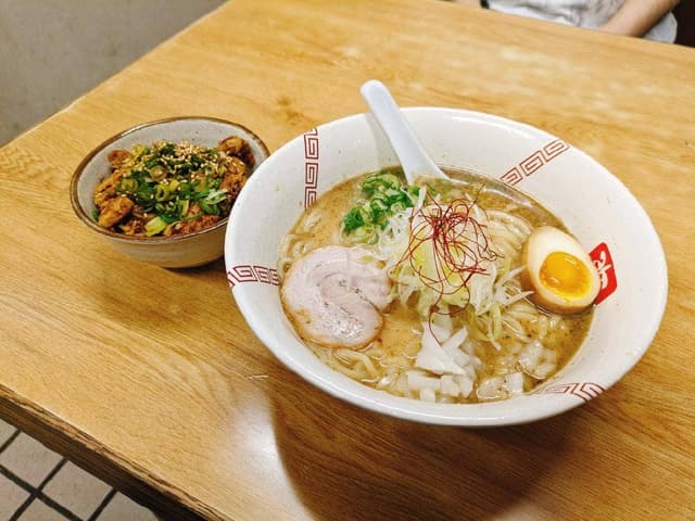 らーめん 弥七 - サブ画像1