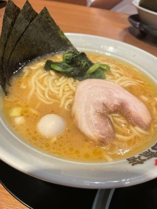 横浜家系ラーメン 町田商店 三鷹店 - サブ画像2