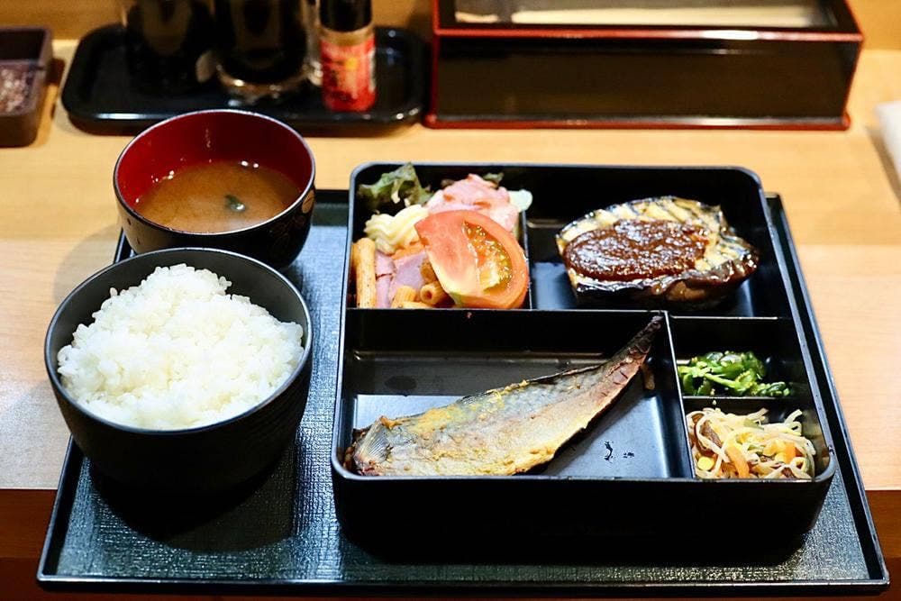 あたり屋