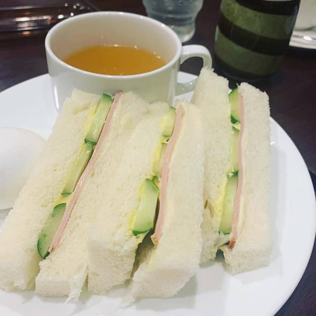 喫茶室ルノアール ニュー新宿3丁目店 - サブ画像1