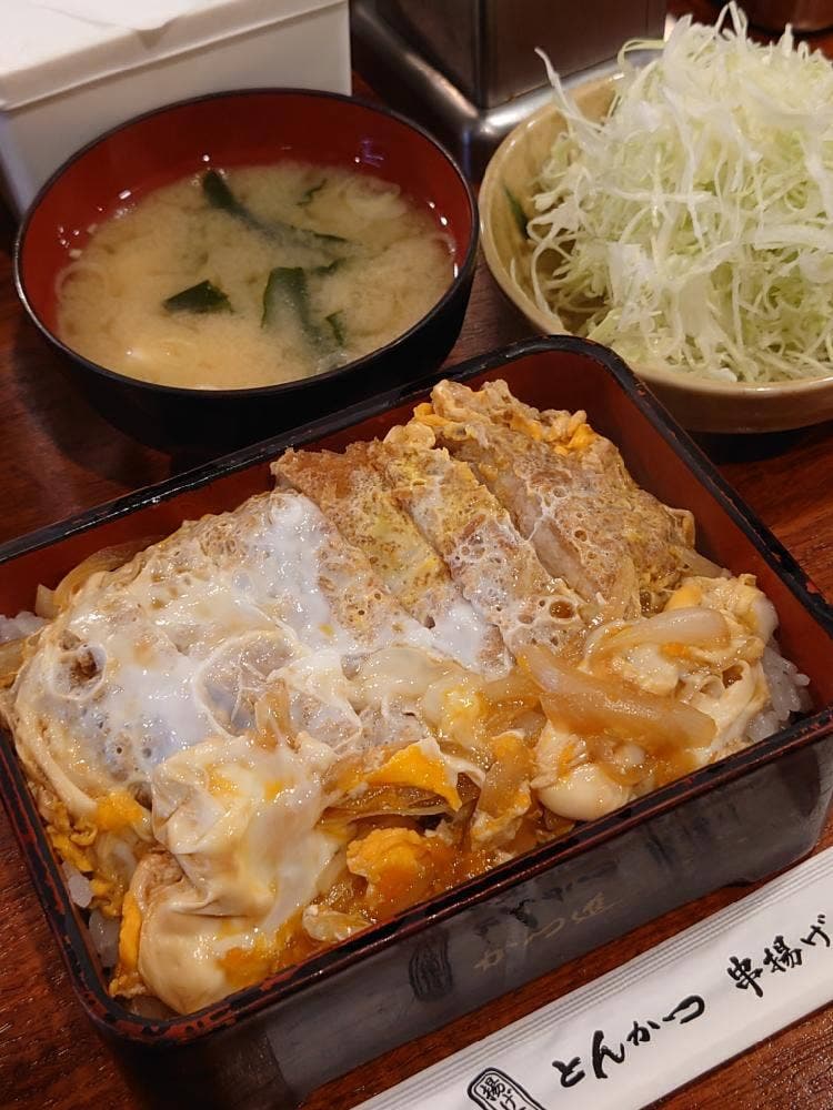 かつ進 三組坂下外神田店