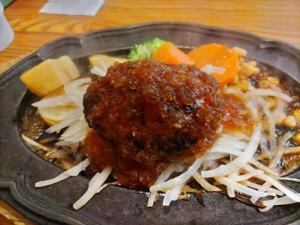 洋食屋 じゃがいも 吉田店