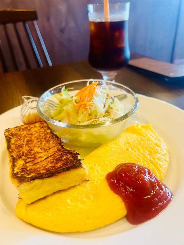 洋食とカフェ きいろのスプーン - サブ画像2