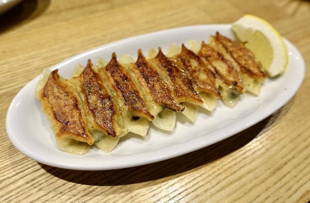 神戸餃子 オレギョ 裏天王寺店 - サブ画像2