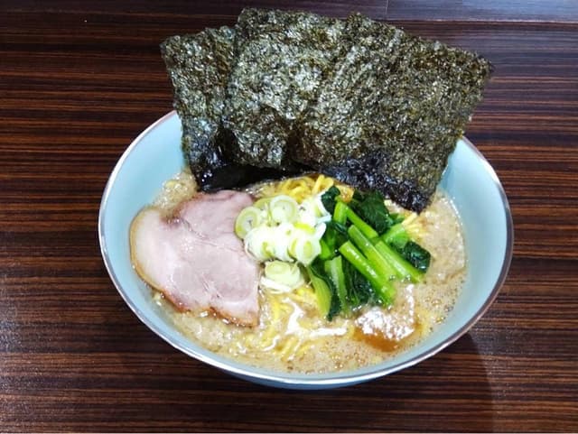 背脂煮干中華そば 二代目たかちゃんらーめん - サブ画像2
