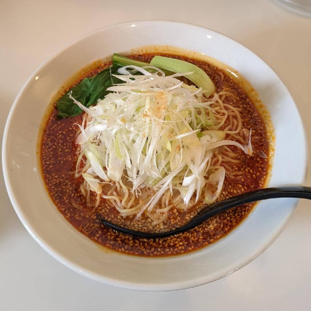 秀嶋商店 佐賀駅前