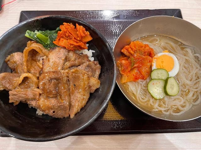 肉のヤマ牛 ゆめタウン高松店 - サブ画像1