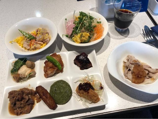 Captain's Grill and Bar 川崎キングスカイフロント東急REIホテル - サブ画像1