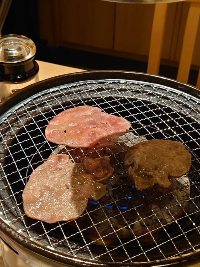 牛たん大好き焼肉はっぴぃ 綾瀬店 - サブ画像3