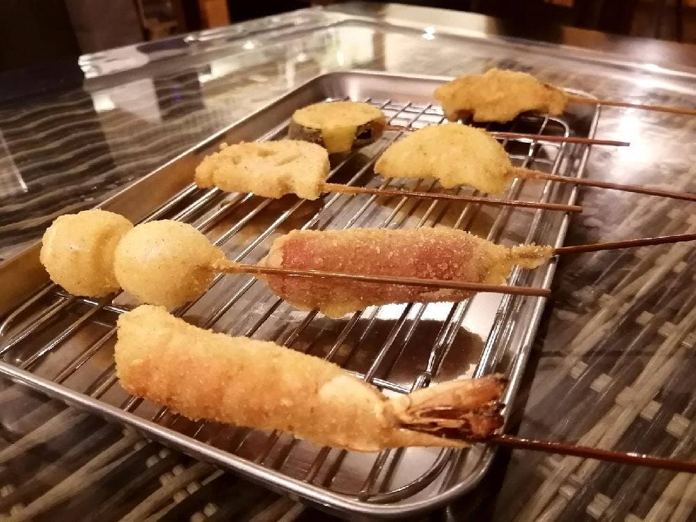 地鶏と手作り餃子が旨い店 一 はじめ 徳島駅前店