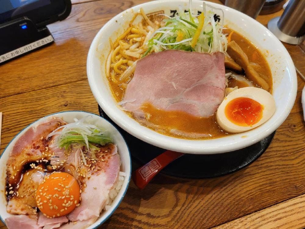 純米味噌ラーメンみそら堂 おもちゃのまち総本店