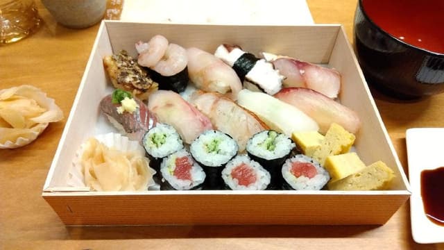 寿司・うなぎ処 京丸 - サブ画像2