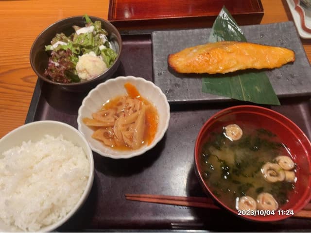 博多もつ鍋 やまや 丸の内店 - サブ画像3