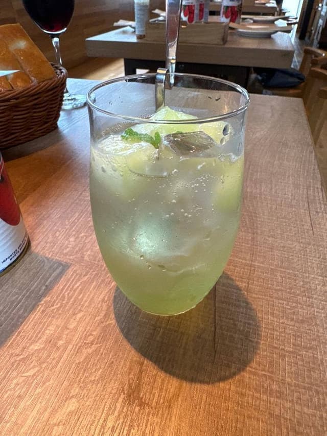 ワインの酒場。ディプント 新宿 三丁目店 東口 - サブ画像2