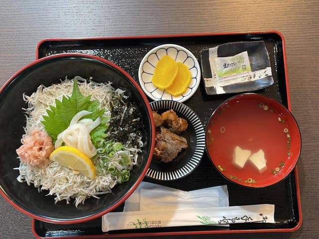 幸せの海鮮丼 つのしま海鮮食堂 - サブ画像2