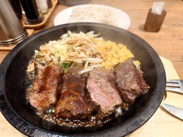 ステーキロッヂ 渋谷宇田川店 - サブ画像3