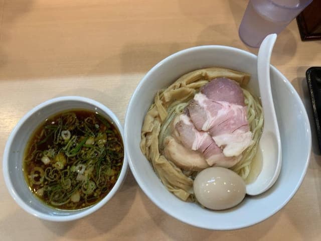 らぁ麺 六花 - サブ画像1