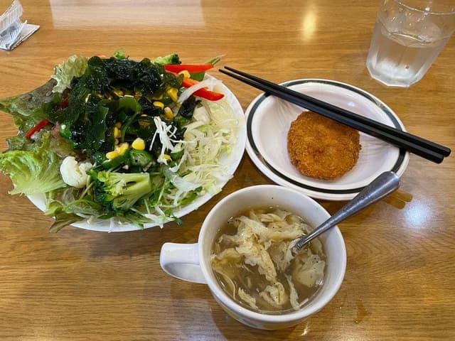 ステーキハンバーグ&サラダバー けん 白井店 - サブ画像3