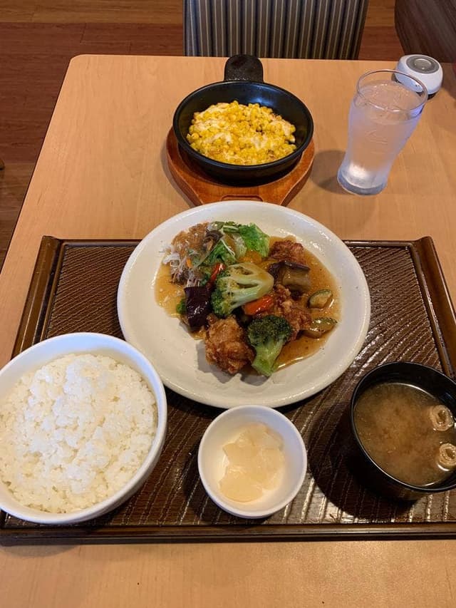 ガスト 高田馬場駅前店 - サブ画像1
