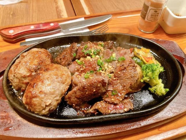 いしがまやハンバーグ アトレ亀戸店 - サブ画像1