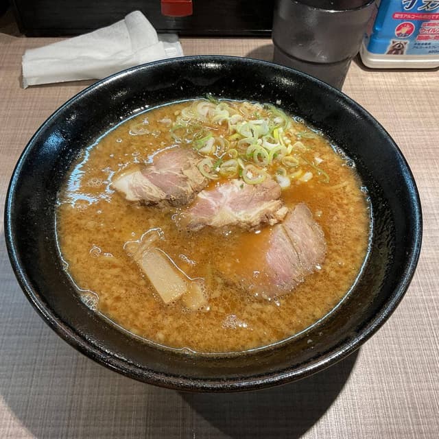 さっぽろラーメン 桑名 新宿御苑店 - サブ画像1