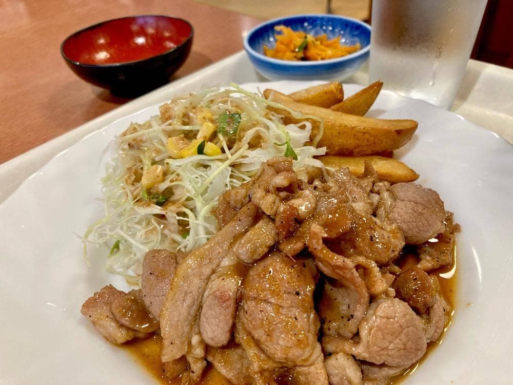 りっかりっか湯内 お食事処 ゆんたく