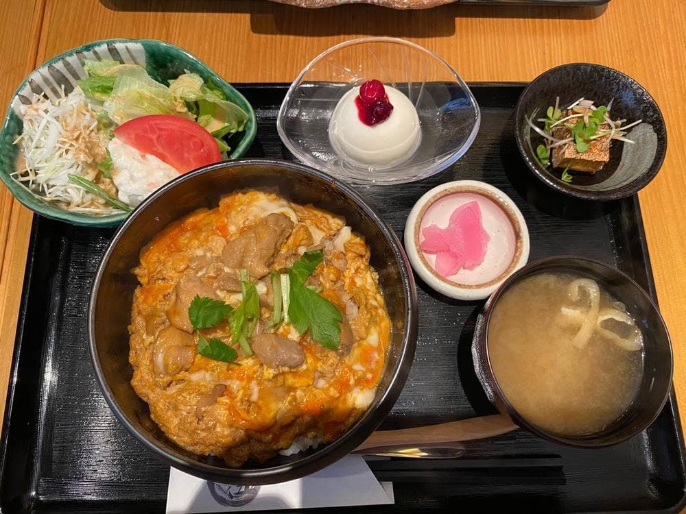 七伍