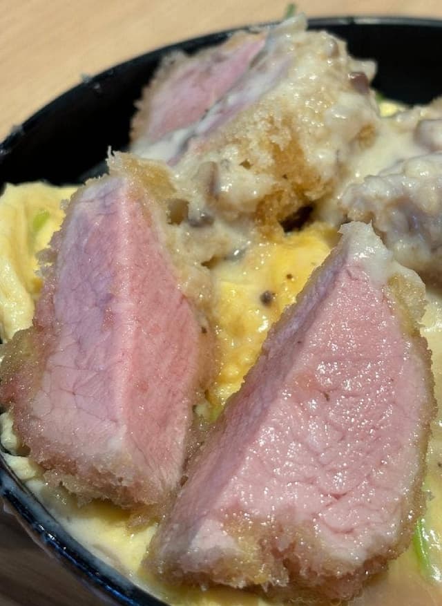 北新地とんかつépais エキスポシティ店 - サブ画像2