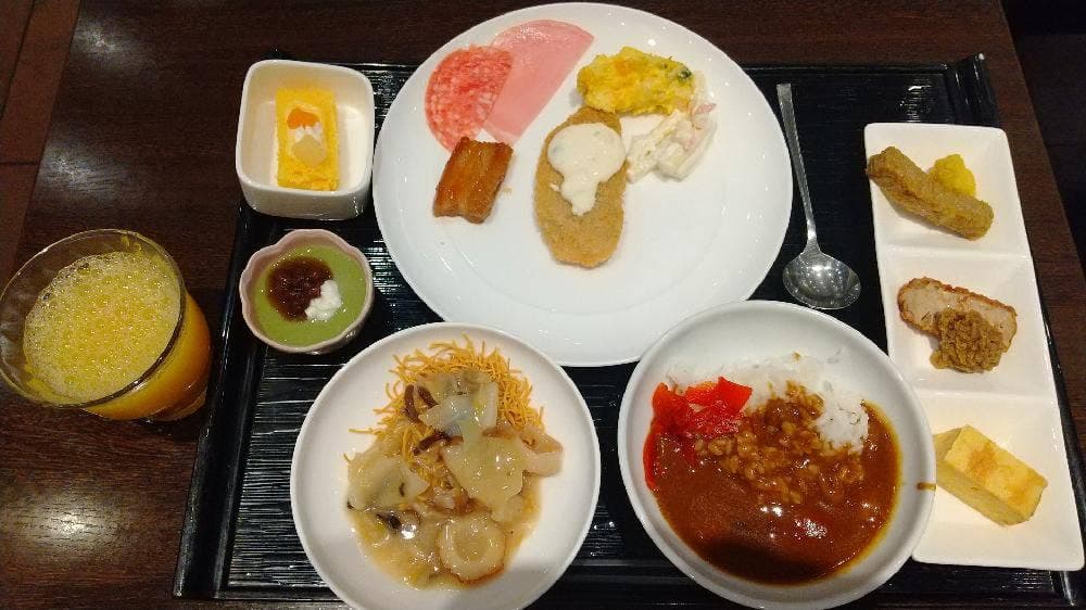 カフェツル