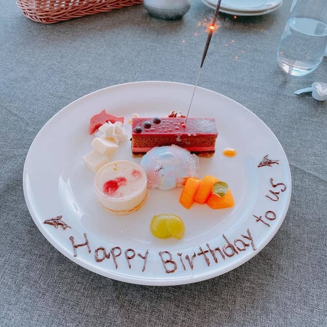 カフェ＆レストラン ドルフィン - サブ画像3