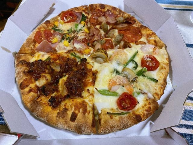 ドミノ・ピザ 西新宿店 - サブ画像1