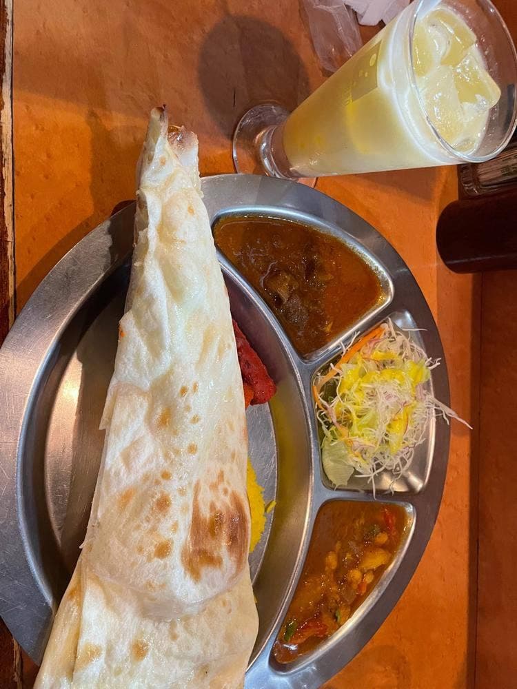 アジアンダイニング ルンビニ 新松戸本店